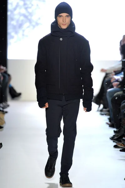 Look 9